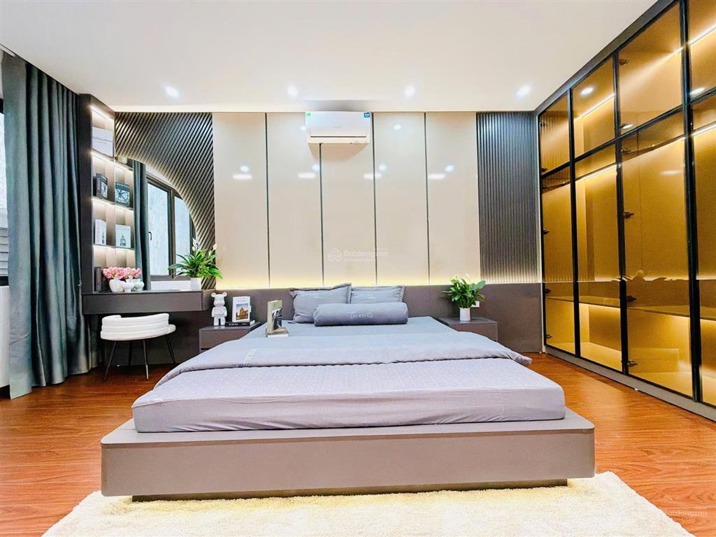 Đập hộp! lô góc thuỵ khuê, mặt ngõ, 1 nhà ra phố, thang máy, mới đẹp, tặng nt, sổ vuông, 52m2*5t