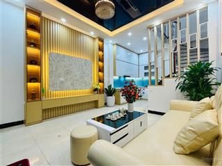 Nhà xinh phố kim mã, 6 tầng thang máy,10m ra ô tô, ngõ thông, kinh doanh, full nội thất.