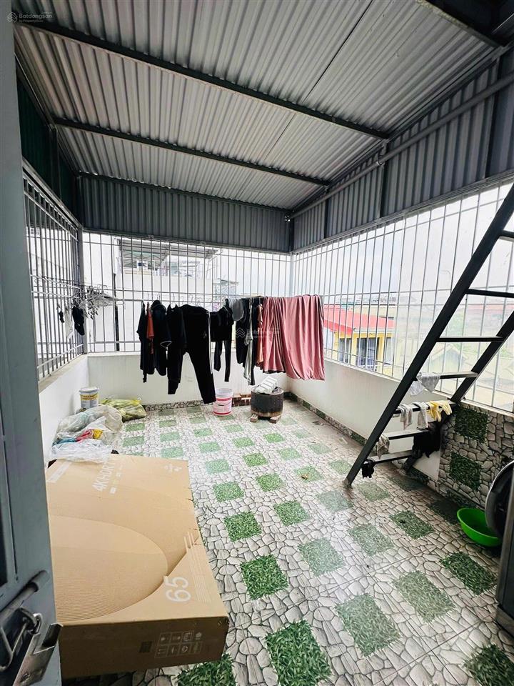 Mặt ngõ võng thị, ngõ thông, cho thuê kinh doanh, ô tô gần, sát hồ tây, sổ vuông, tặng nt, 48m2