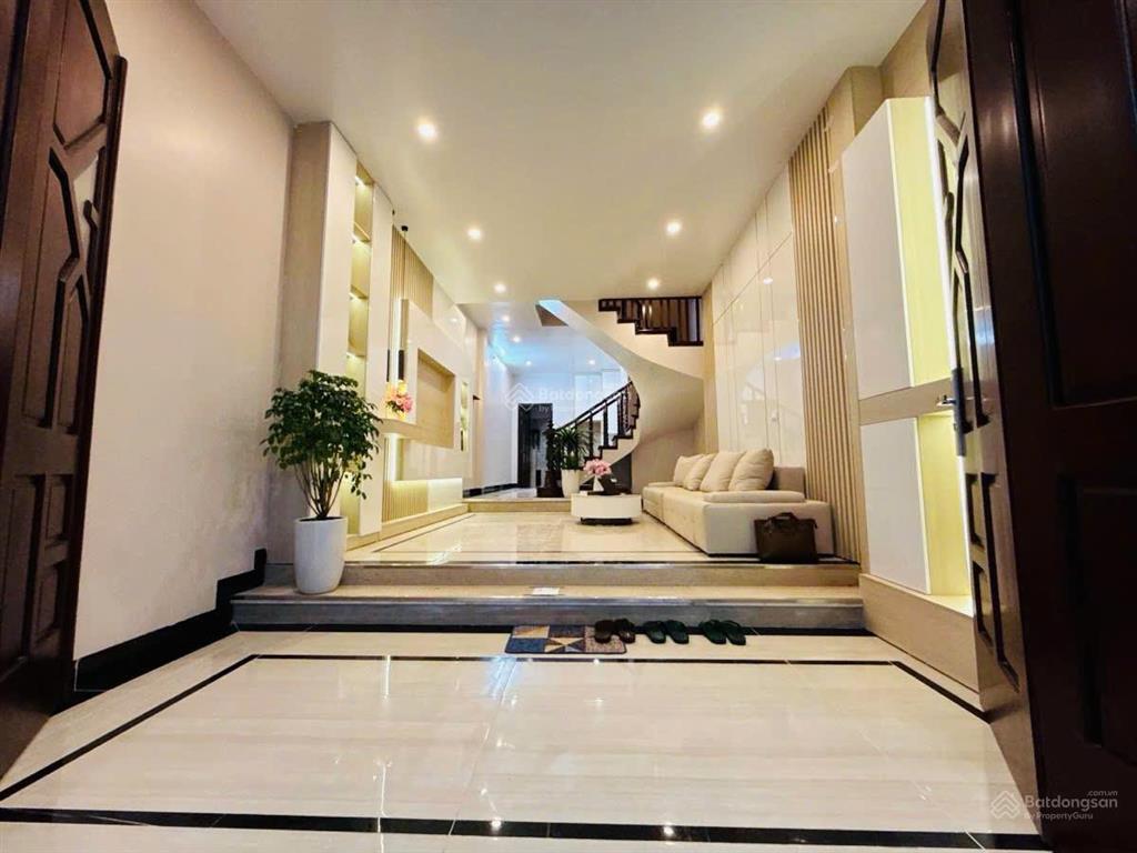 Mặt ngõ văn cao, 1p ra phố, sát ô tô, gần ga metro, ngõ thông, sổ cc, mới đẹp, qh ổn định, 45m2*5t