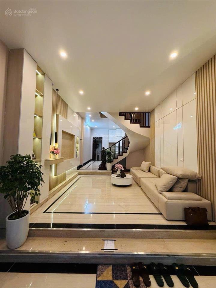 Mặt ngõ văn cao, 1p ra phố, sát ô tô, gần ga metro, ngõ thông, sổ cc, mới đẹp, qh ổn định, 45m2*5t