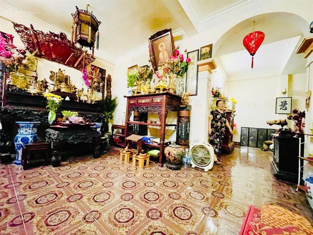 Gấp. nhà võ chí công, ngõ thông nhiều phố, ô tô dừng đỗ, 50m ra phố, 3 mặt thoáng, kcbt, 52m2*4t