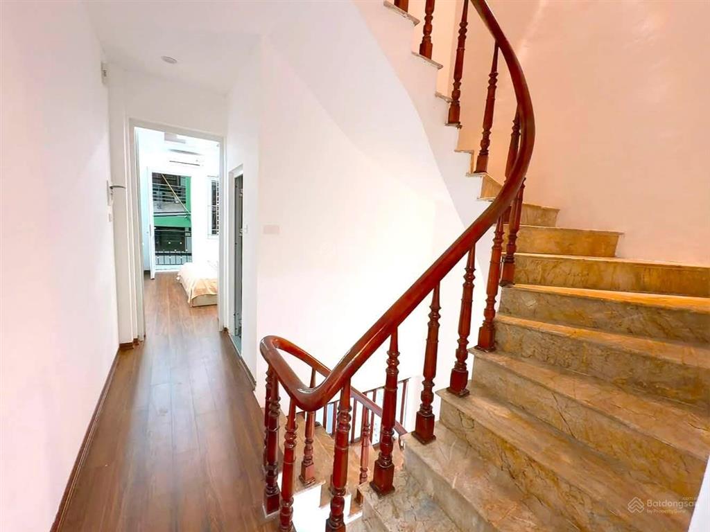 Giá sốc! trần quốc vượng, 1 nhà ra phố, ô tô vf3 đỗ cạnh, kinh doanh, bãi xe, sổ cc, dân xây, 48m2