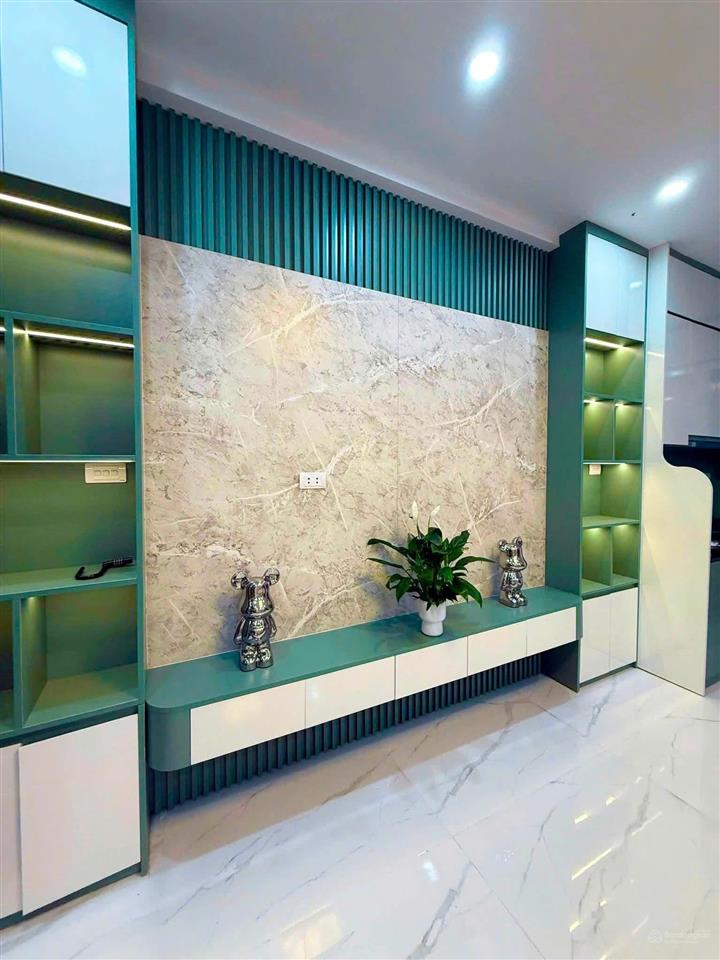 Tin chuẩn! cầu giấy, ngõ ô tô thông kinh doanh, vài bước ra phố, sổ đẹp, full nt, dân xây, 46m2