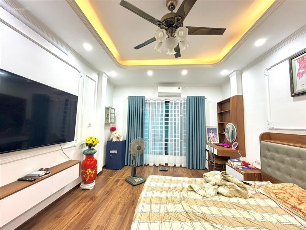 Thật 100%! nhà đẹp phố yên hoà, lô góc, ngõ thông, gần phố, nội thất đẹp, ở luôn
