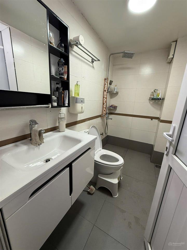 Vip! nhà nguyễn thị định, ngõ thông, 15m ra ô tô tránh, gần hồ, thông sàn, tặng nt, sổ cc, 39m2*5t