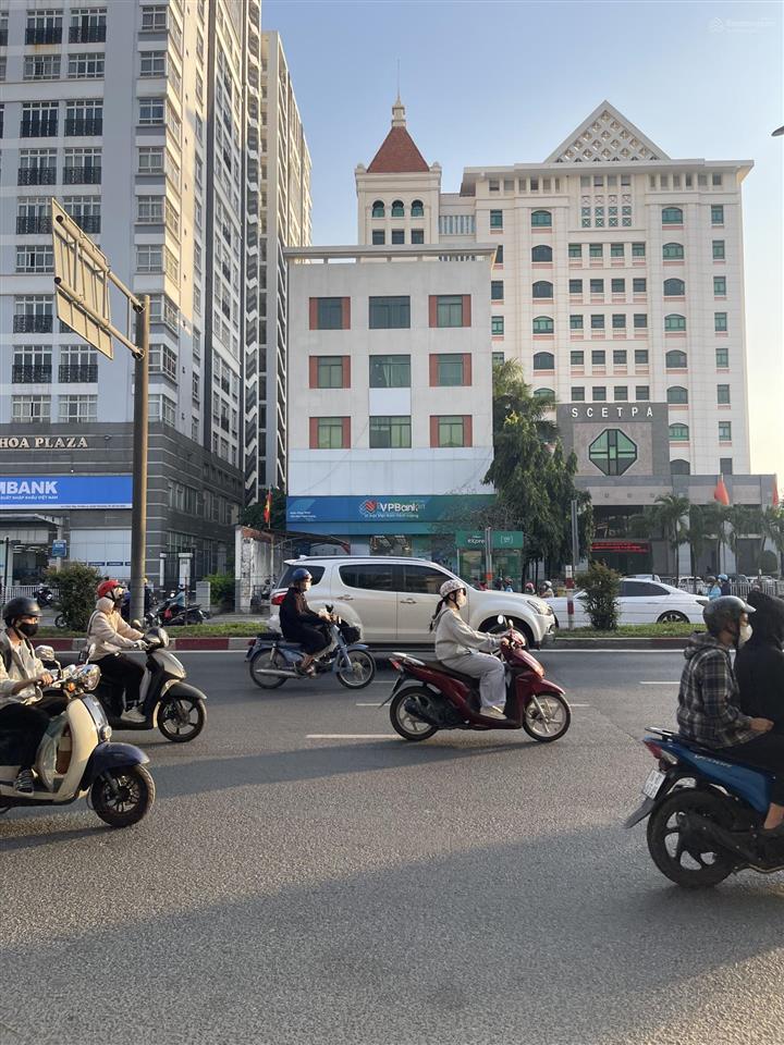 Siêu rẻ, siêu đầu tư. mặt tiền trần hưng đạo (2 chiều), q5. dt 9,5x28m. giá chỉ 79,9 tỷ