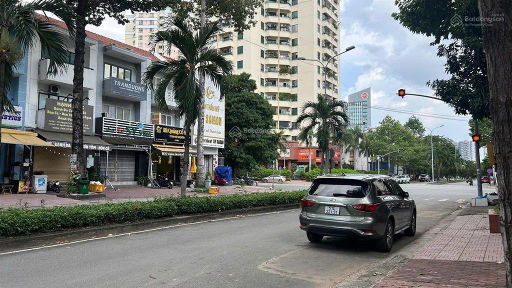 Duy nhất! rẻ nhất mặt tiền nguyễn quý đức, dt 5x20m 4 tầng. vị trí đẹp nhất cung đường