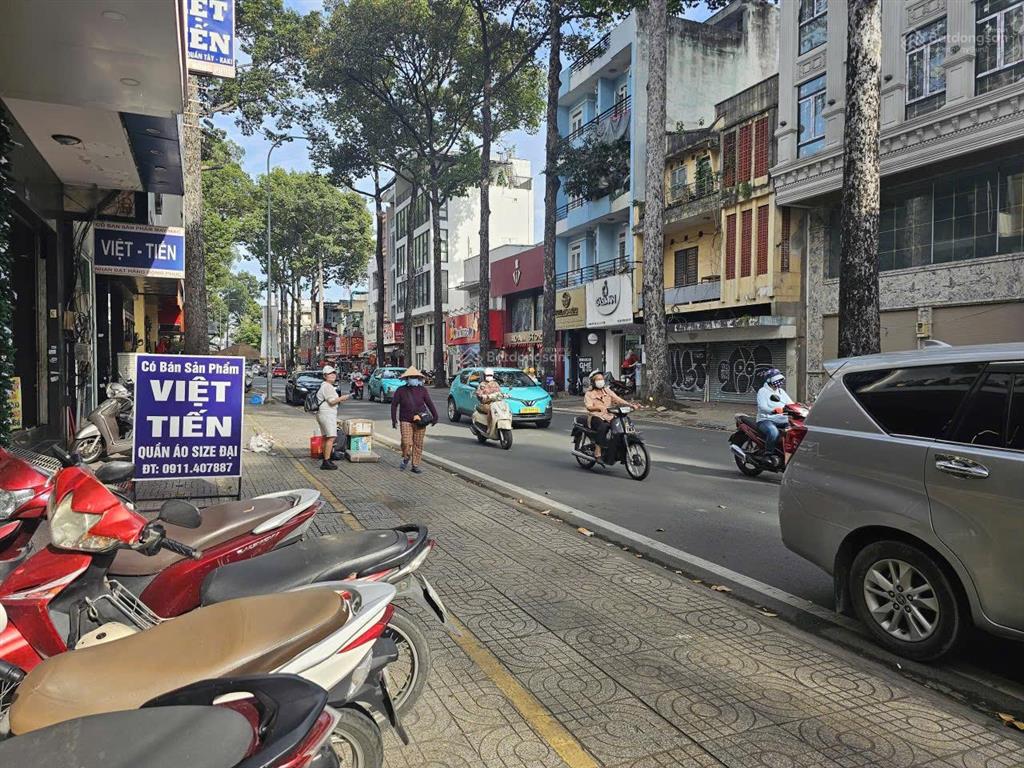 Siêu rẻ, siêu đầu tư. mặt tiền trần hưng đạo (2 chiều), quận 5. dt 9,5x28m. giá chỉ 79,9 tỷ