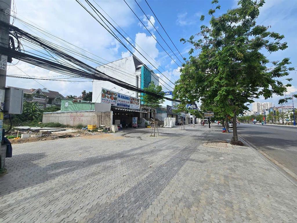 Ngộp bank! chủ giảm 10 tỷ bán gấp nhà mặt tiền lương định của, dt 10x20m giá chỉ 85 tỷ
