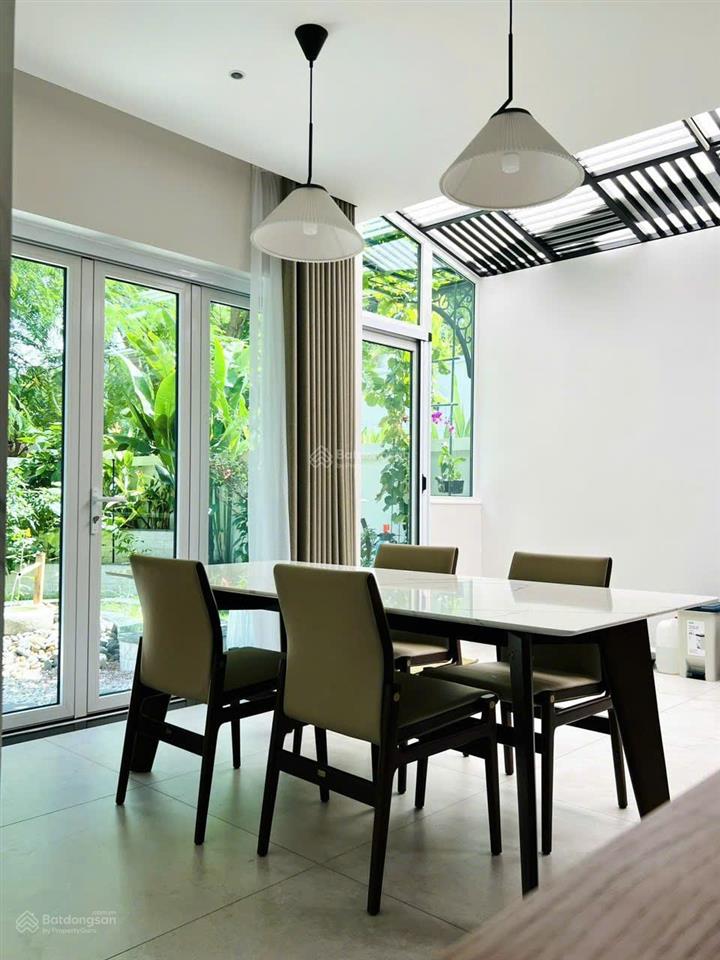 Cần bán gấp biệt thự thảo điền king crown q2, dt 13x23, nhà mới đẹp. giá tốt thị trường