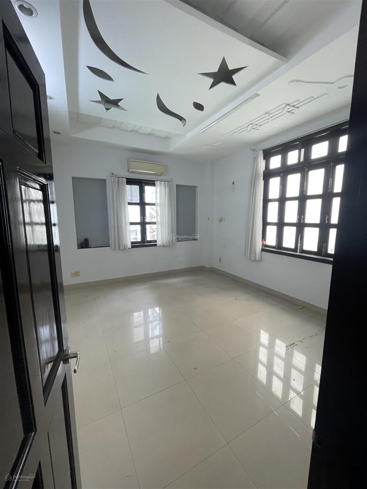Cho thuê nhà mặt phố 80m2, nguyễn gia trí, p. 25, q. bình thạnh. giá chỉ 70 triệu/tháng