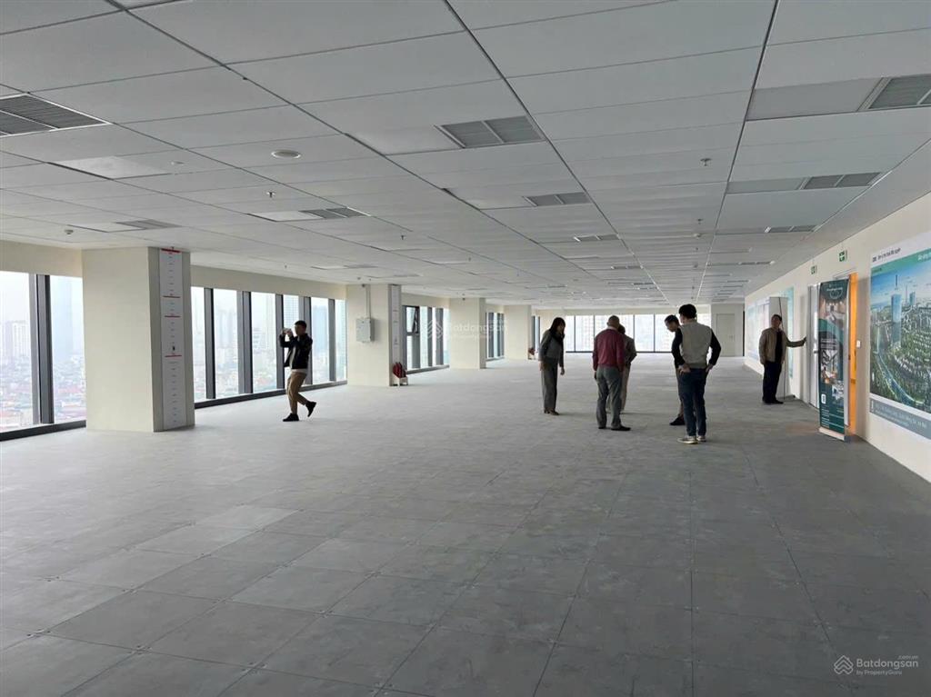 Trực tiếp chủ đầu tư cho thuê văn phòng đẹp, giá cạnh tranh phố dịch vọng hậu  0978 439 ***