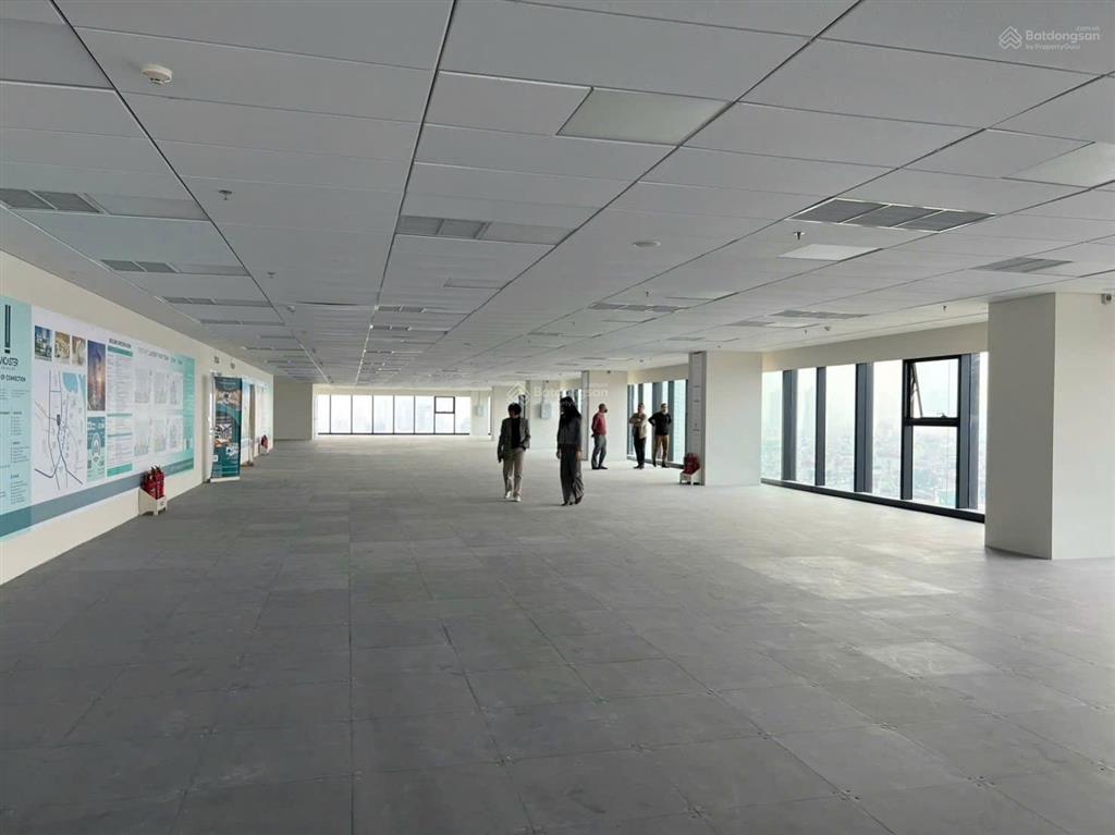Trực tiếp chủ đầu tư cho thuê văn phòng đẹp, giá cạnh tranh phố dịch vọng hậu  0978 439 ***