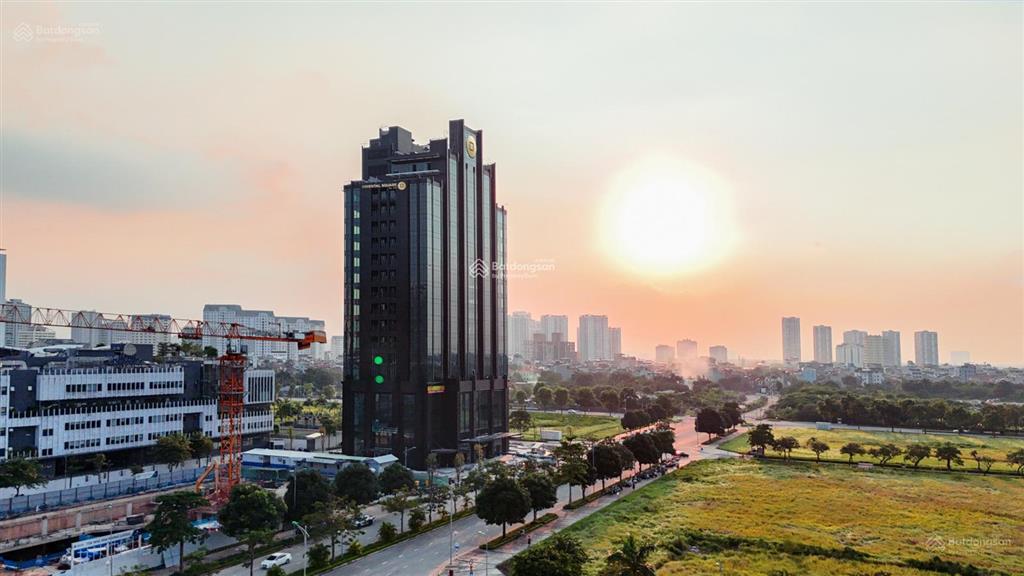 Trực tiếp cđt cho thuê văn phòng hạng a tại oriental square khu đô thị starlake tây hồ tây, giá tốt