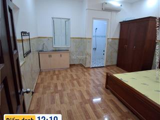 Giá 2.8 triệu/tháng cho thuê phòng cửa sổ full nội thất thạnh lộc 27, ngay sát đại học
