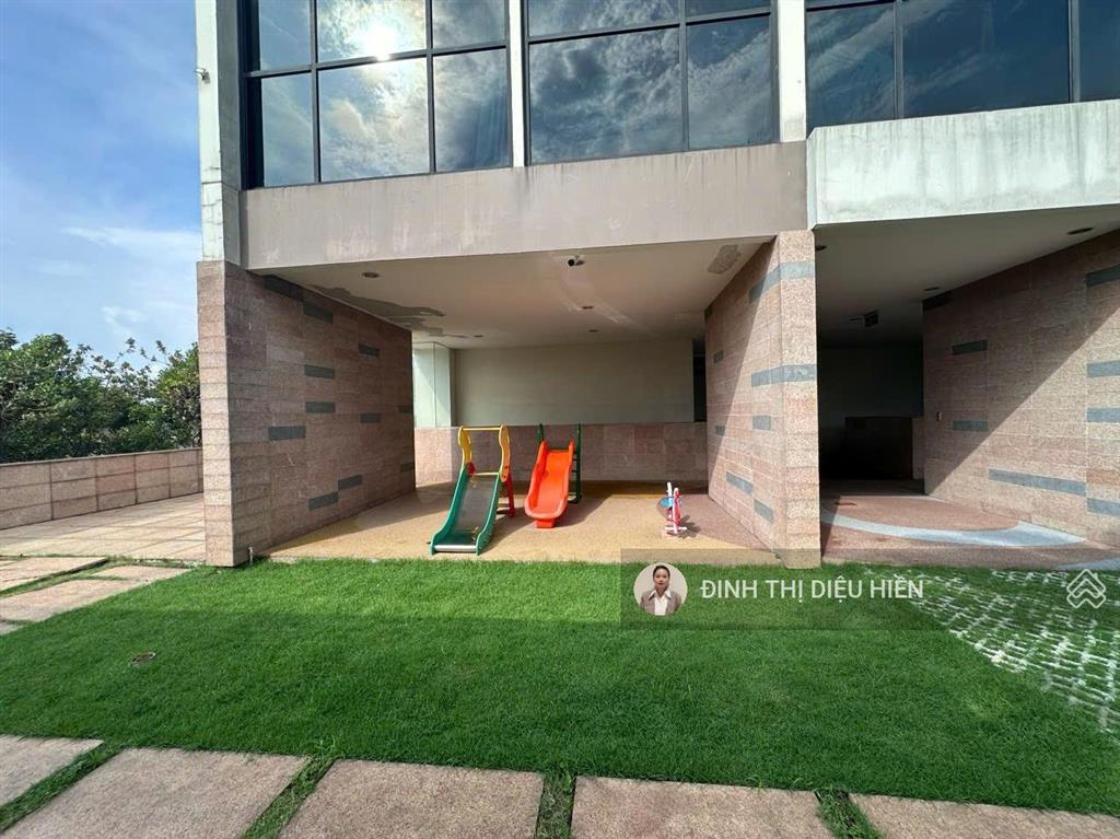 Sáng ngập nắng, tối ngắm skyline căn hộ 2pn the ascent dành cho người tinh tế  0904 379 ***
