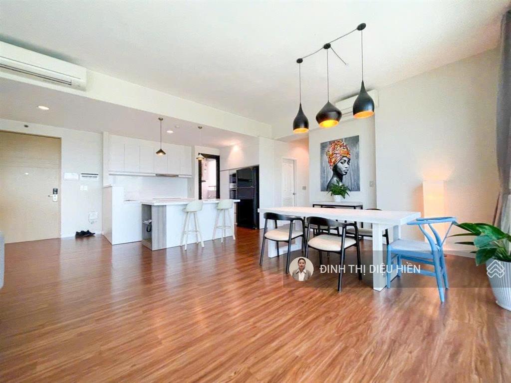 Căn 2pn 103m2 view trực diện sông cần cho thuê  xem nhà 24/7 0904 379 ***