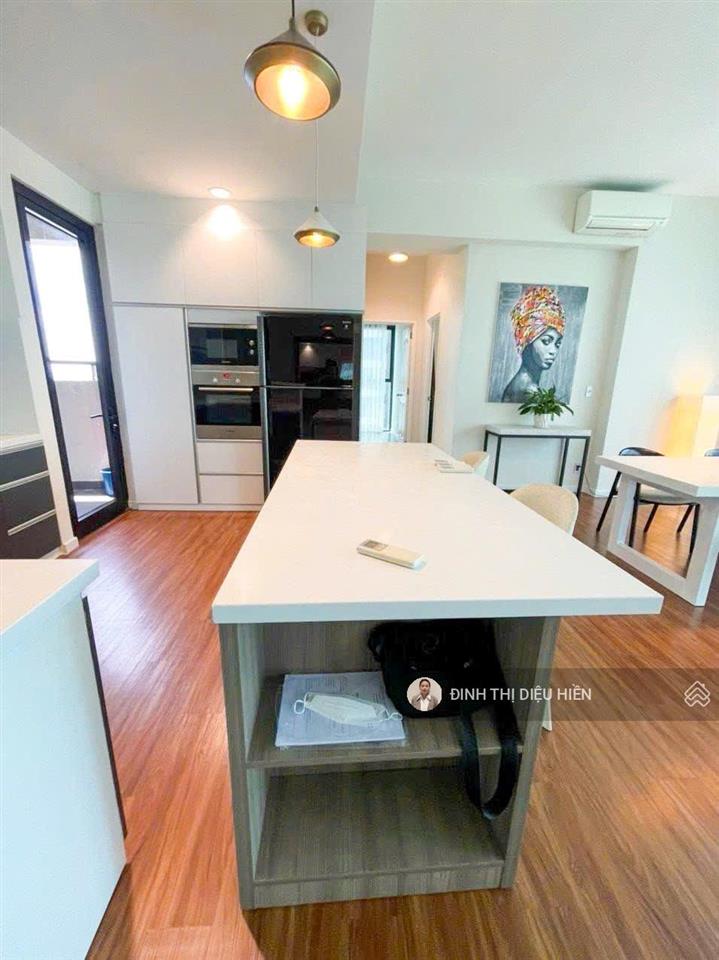 Căn 2pn 103m2 view trực diện sông cần cho thuê  xem nhà 24/7 0904 379 ***