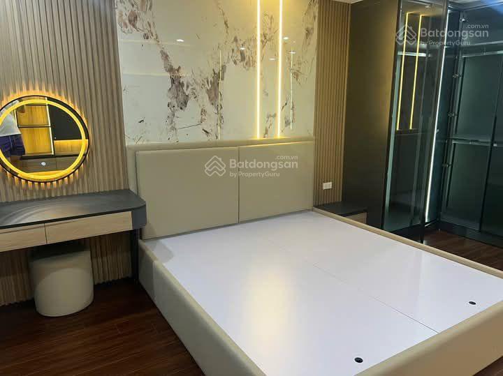 Bán nhà riêng nguyễn văn huyên, phân lô, ô tô, thang máy, gần phố, dân xây mới, 60m2, 6 tầng