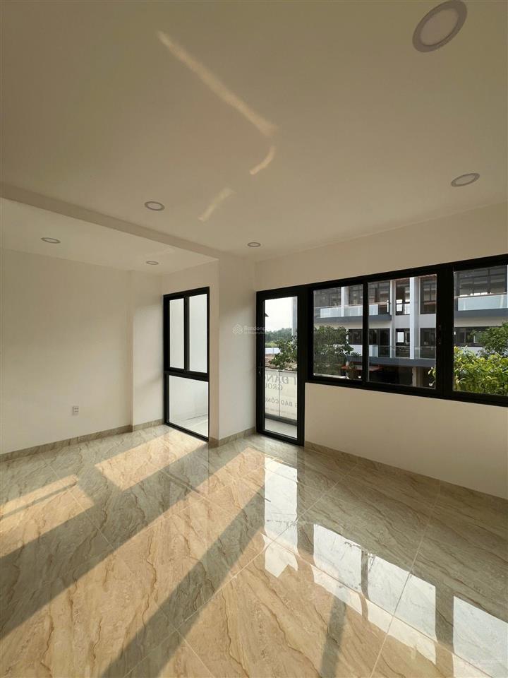 Chính chủ cho thuê nhà nguyên căn mới hoàn thiện nội thất