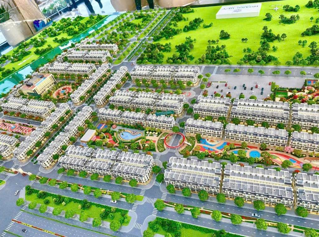 Bán shophouse đối diện công viên vừa để ở vừa để kinh doanh tại hoàng huy green river
