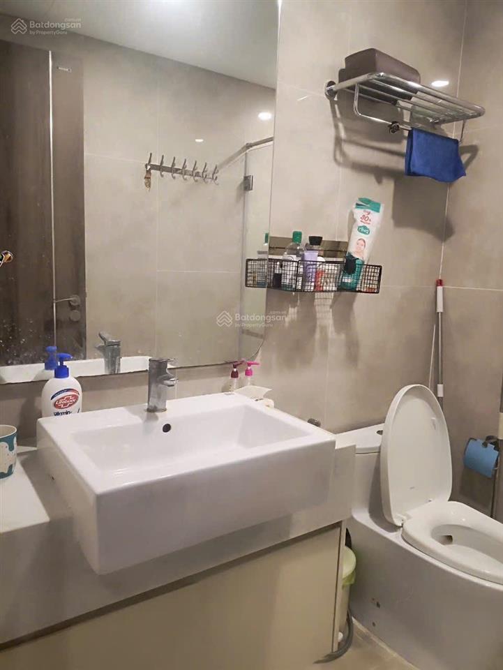 Bán căn hộ 2pn, 2wc, 64m2 tại hoàng huy commerce, giá tốt, hot!