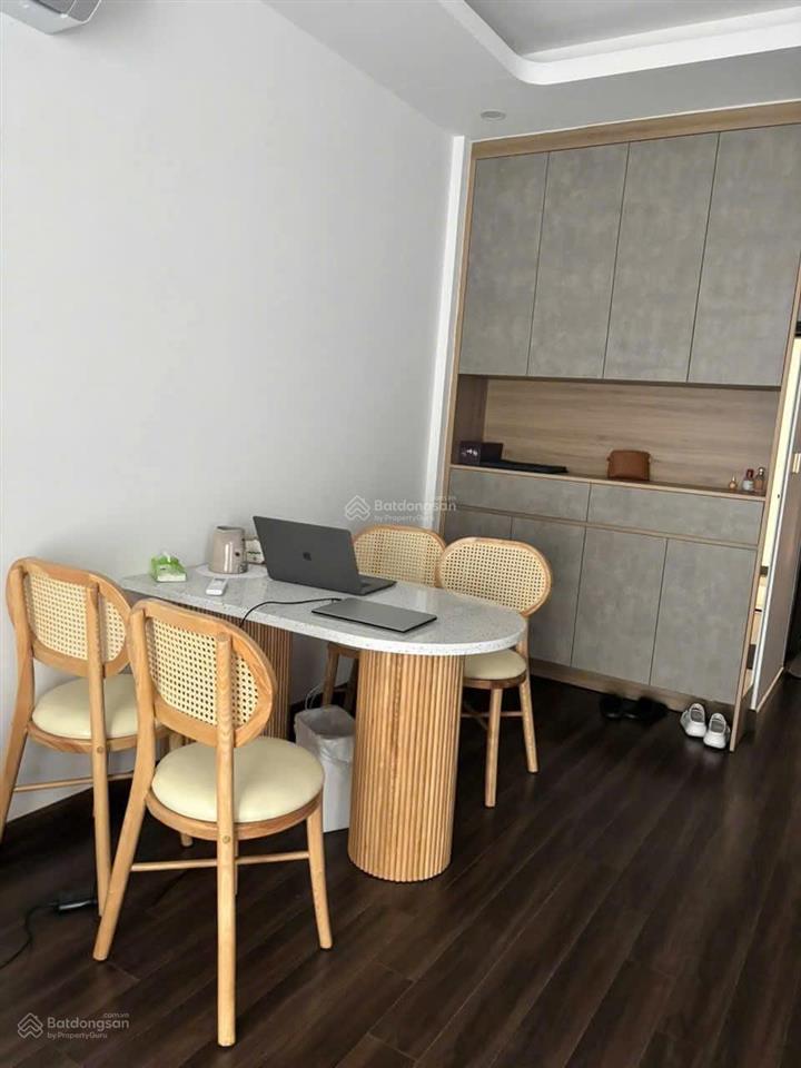 Cho thuê cc tại hoàng huy commerce, 10 triệu vnd, 52 m2, hàng hiếm tại hải phòng