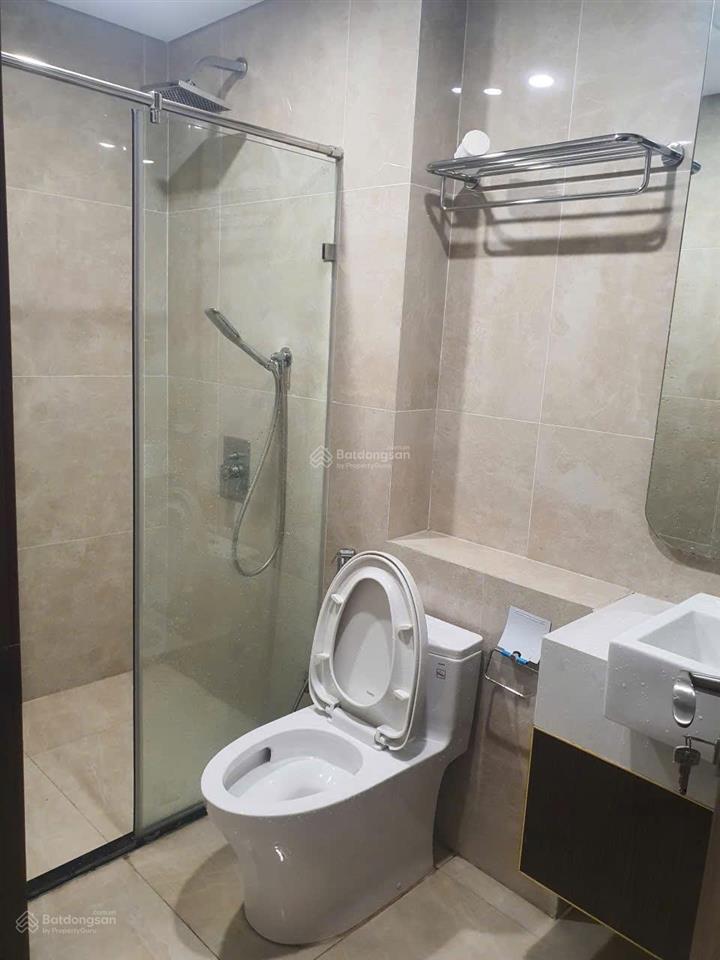 Cho thuê căn hộ 2pn, 2wc, 65m2 tại hoàng huy commerce, giá siêu hời, view đẹp