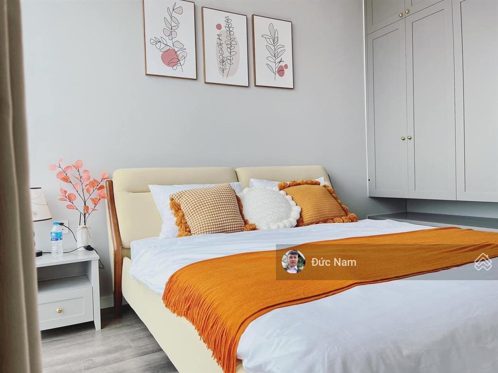 Cho thuê gấp chcc vinhomes 54a nguyễn chí thanh, láng thượng,đống đa,2pn,86m2,giá 25tr,vào ở luôn