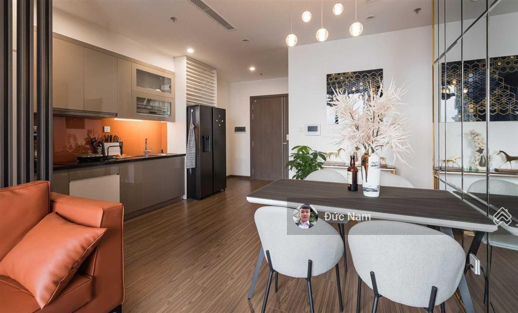 Cho thuê chcc vinhomes metropolis  29 liễu giai, ba đình, 3pn, đồ đẹp, giá 38tr.  0983 951 ***