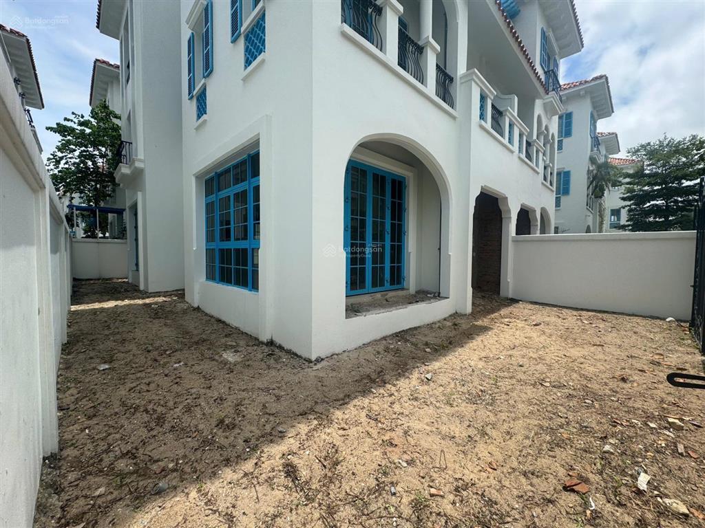 Bán căn song lập cắt lỗ 12 tỷ trên giá hđmb dự án sun feria hạ long.  0988 208 ***