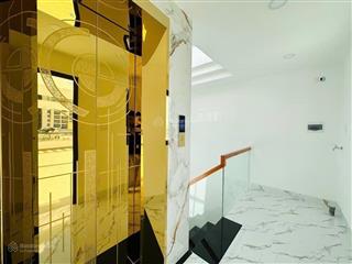 Mt trung tâm chợ gò vấp | 56m | 6tầng | thang máy | kd sầm uất