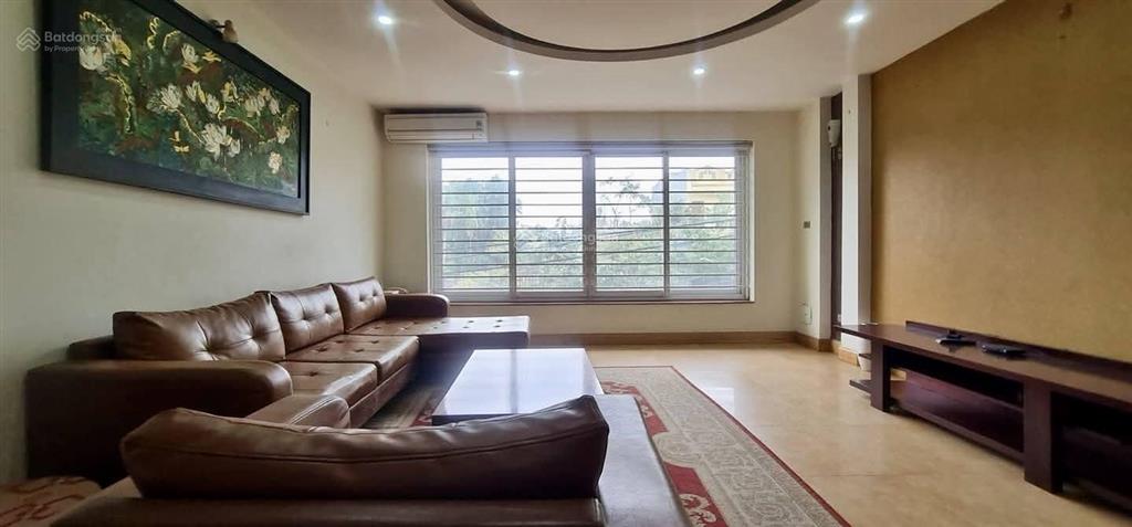 Bán nhà đường trung kính to  phân lô, lô góc  ô tô tránh  giá 31 tỷ  dt 112m2, mt 5m, 7 tầng