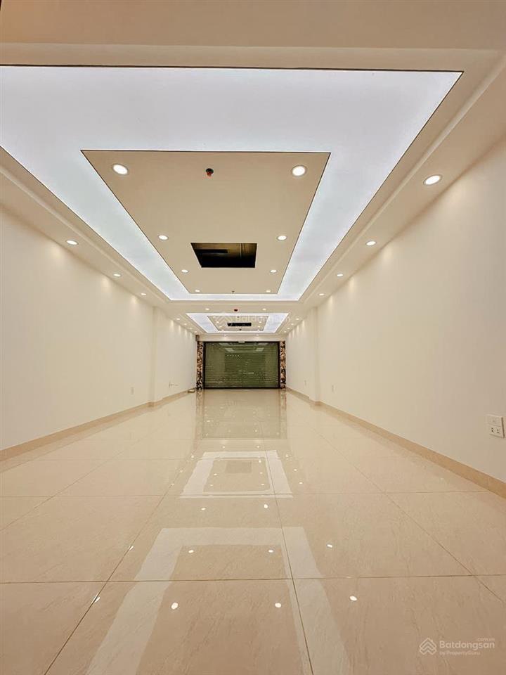 Bán toà nhà 8 tâng, dt 96m2, mặt phố nguyễn khang  44.5 tỷ  thông sàn, vỉa hè, kinh doanh sầm uất