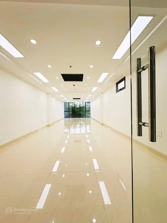 30 tỷ sở hữu toà 9 tầng phố nguyễn khang dt 79m2  ô tô tránh  thang máy  thông sàn, mới koong