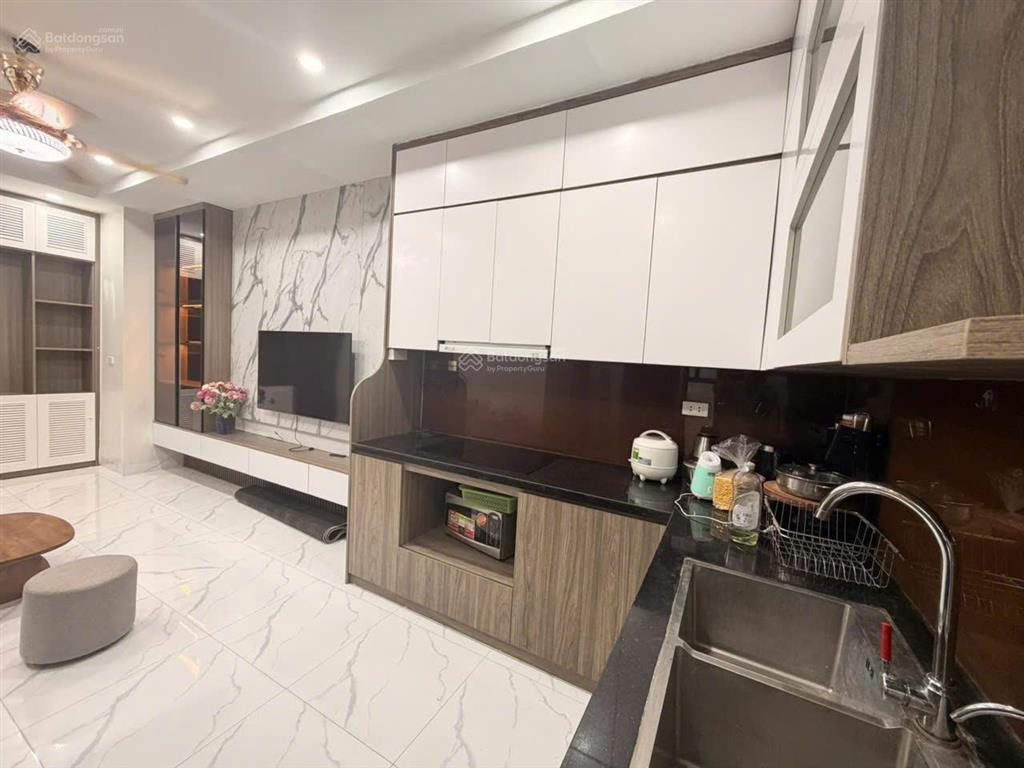 Chính chủ gửi bán căn hộ d22 bộ tư lệnh 81m2, 3 ngủ, 2 wc căn góc full nội thất bao sang tên
