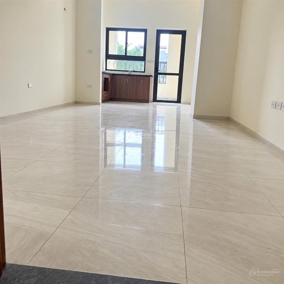 Căn hộ đẹp  giá tốt 4,x tỷ bé chính chủ gửi bán nhanh căn chung cư tòa a1, a2 kim giang. sẵn sổ đỏ