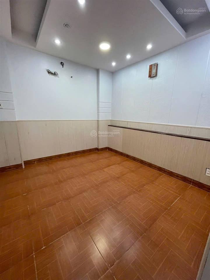 Nhà mt sát đường lớn bình phú mới đẹp dọn vào ở ngay, 3.5x12m, 4 tấm, 8.7 tỷ tl chính chủ