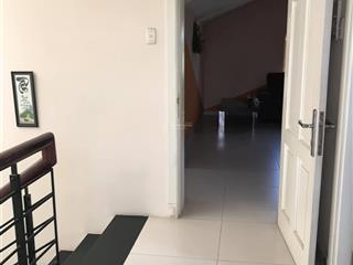 Biệt thự giá rẻ khu dân cư vip tên lửa quận bình tân, dt 10x19m, 3 tấm, giá 21.5 tỷ tl