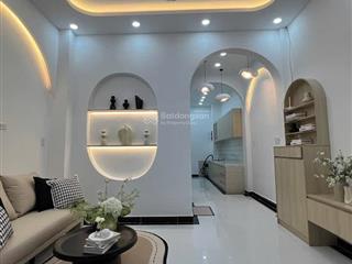 Nhà hẻm thông góc 2 mt đường tỉnh lộ 10 sát khu tên lửa, 5.2x10m, 3.5 tấm, 5 tỷ tl, sổ hồng đầy đủ