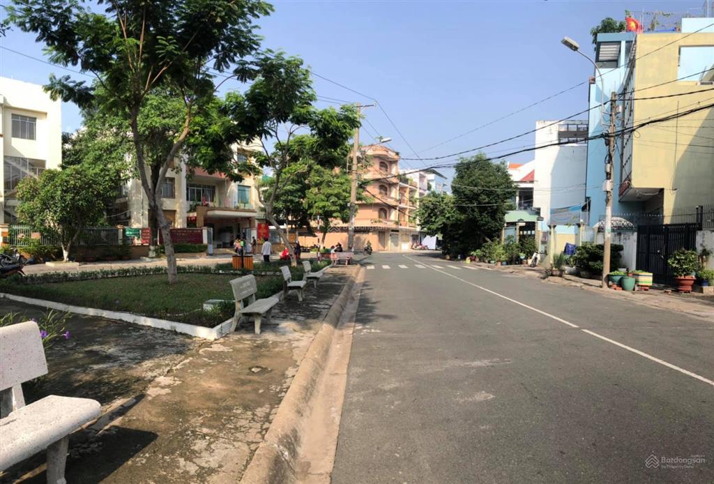 Nhà mt khu dân cư hiện hữu khu tên lửa đường số 19e q.bình tân, 4.5x15m, 3.5 tấm, 9,9 tỷ tl