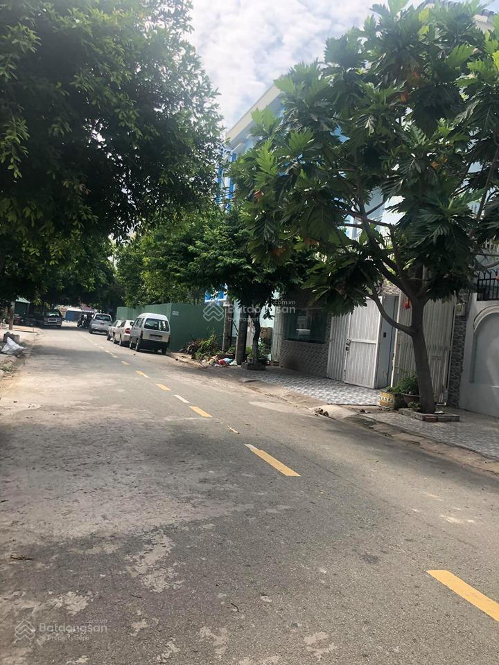Cho thuê biệt thự giá rẻ mtnb khu bình phú đường số 6, 7x16m, 3 tấm + hầm, 25 tr/th