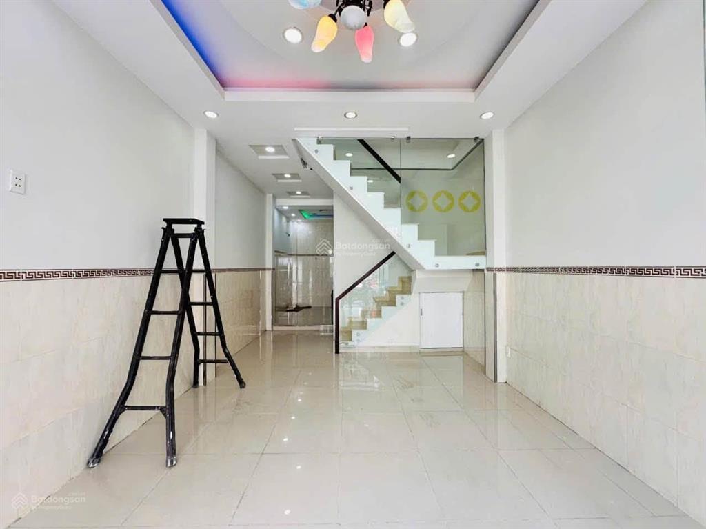 Nhà mtnb khu dân cư tên lửa đường số 12 q.bình tân, dt 4x10m, 2 tấm, 6.5 tỷ tl
