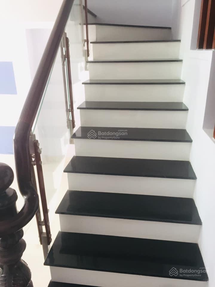 Bán nhà giá tốt mtnb khu dân cư vip tên lửa đường số 8a, 4,5x12m, 3,5 tấm, 8,6 tỷ tl chính chủ
