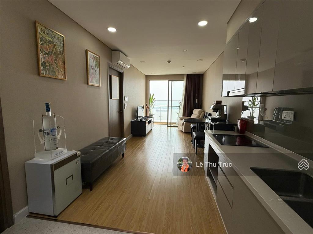 Bán căn hộ sky89. dt 55m2, 1pn, nội thất, view sông, ở ngay, sổ hồng. giá 4.3 tỷ.  trúc