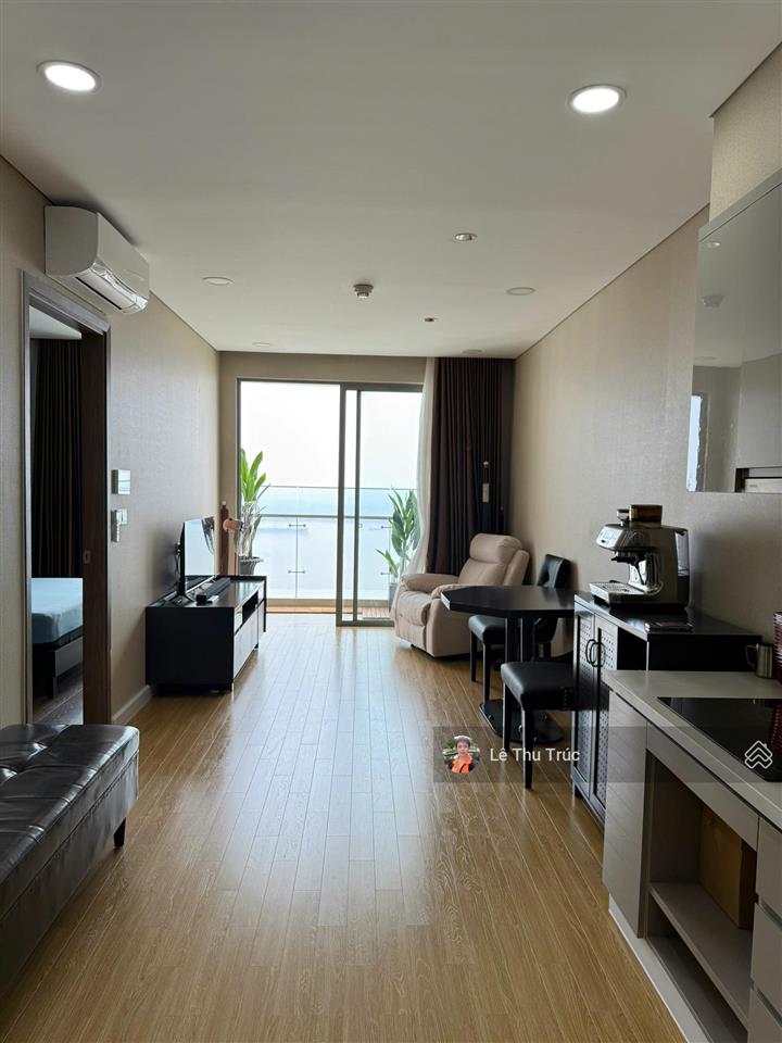 Bán căn hộ sky89. dt 55m2, 1pn, nội thất, view sông, ở ngay, sổ hồng. giá 4.3 tỷ.  trúc