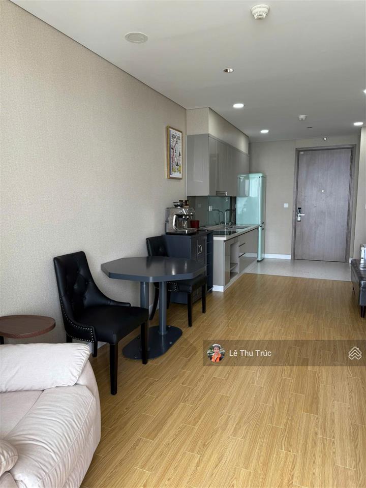 Bán căn hộ sky89. dt 55m2, 1pn, nội thất, view sông, ở ngay, sổ hồng. giá 4.3 tỷ.  trúc