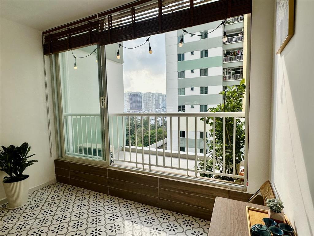 Bán căn hộ belleza. dt 120m2, 3pn, 2wc, nội thất cao cấp, sổ hồng. giá 6.3 tỷ