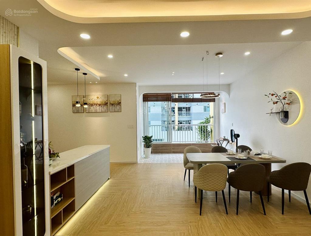 Bán căn hộ belleza. dt 120m2, 3pn, 2wc, nội thất cao cấp, sổ hồng. giá 6.3 tỷ